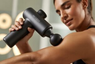 Massageador Pistola Elétrica Micgeek Profissional – 6 Velocidades e 4 Cabeças.